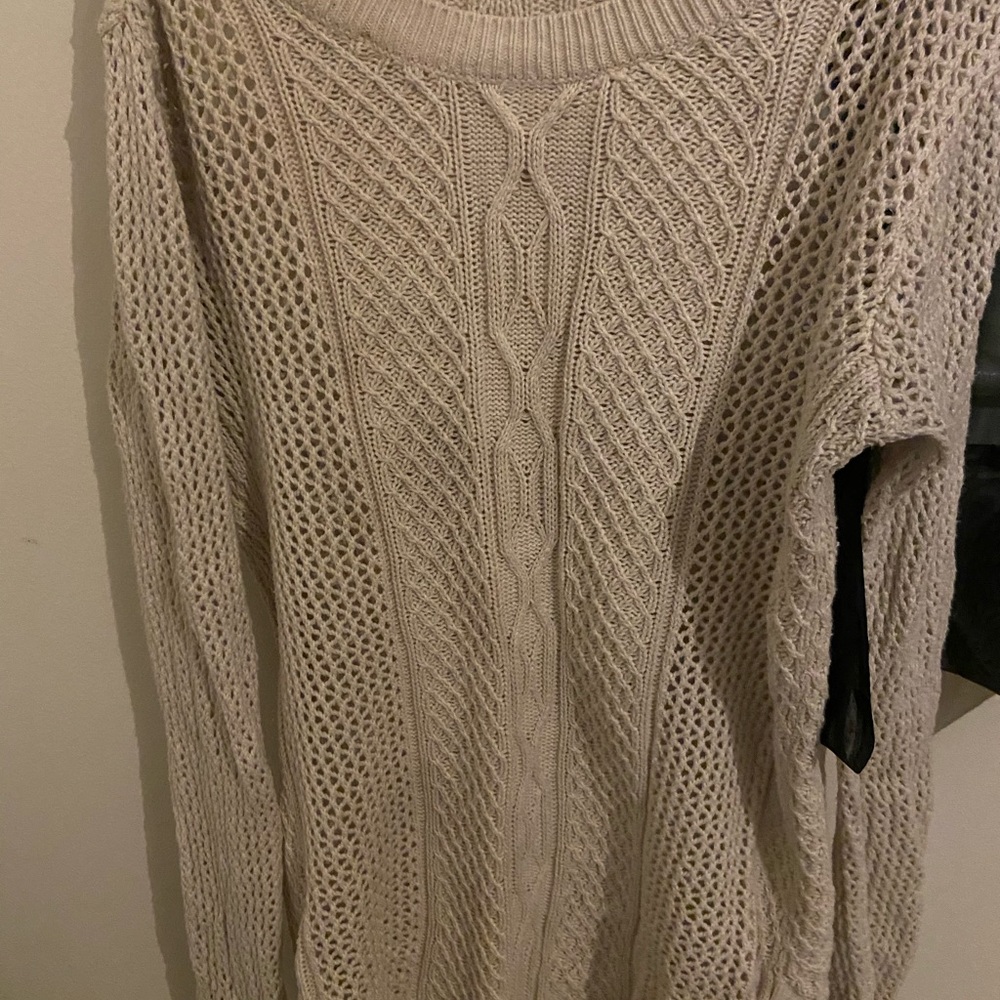 Sweater - Picture 2 of 4